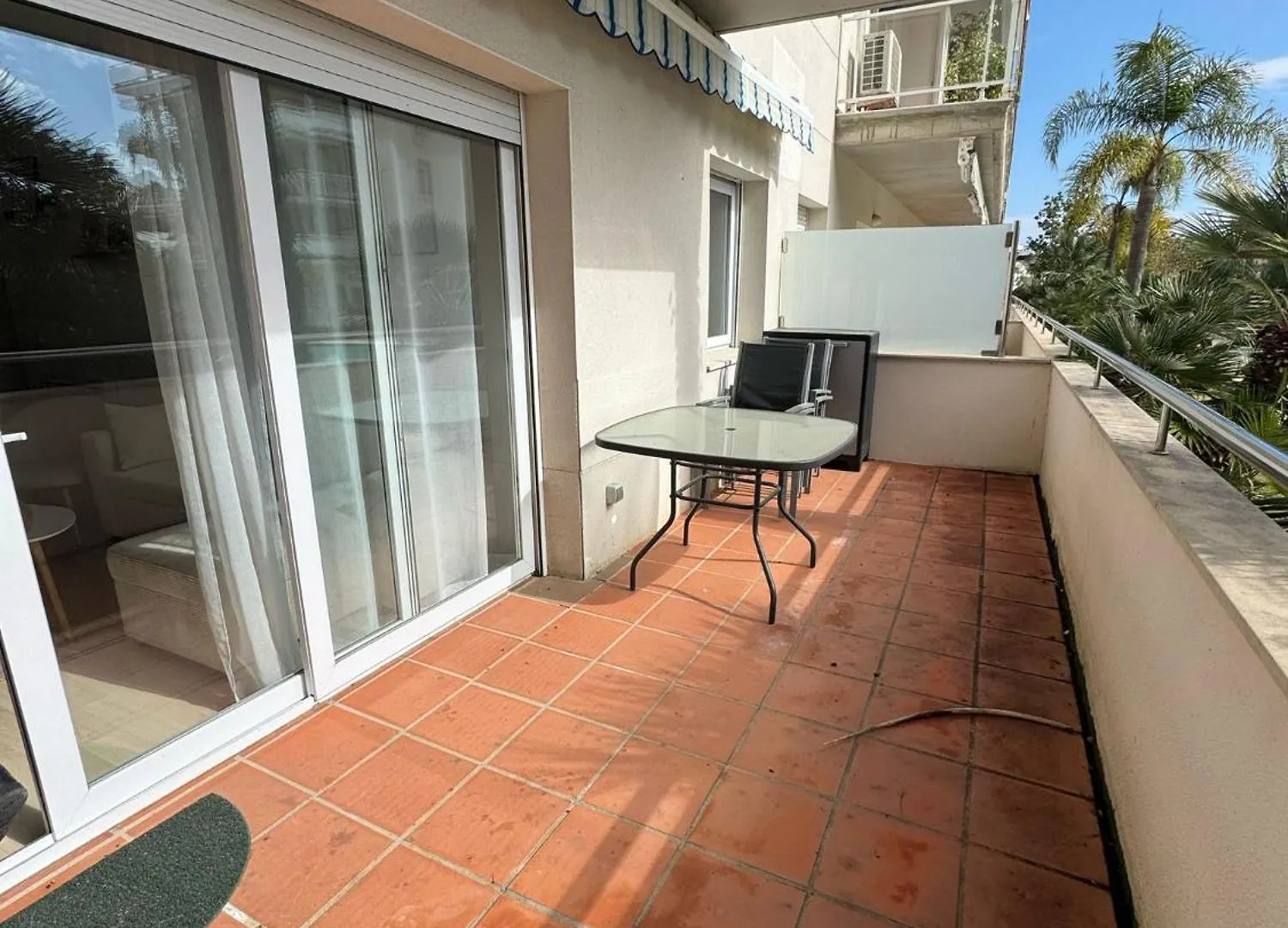 Appartement Avec Piscine Et Parking Santa Margarita Росас Апартаменты